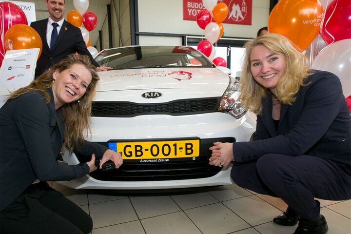 Kenteken GB-001-B Kia Rio