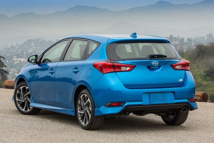 Scion iM en iA