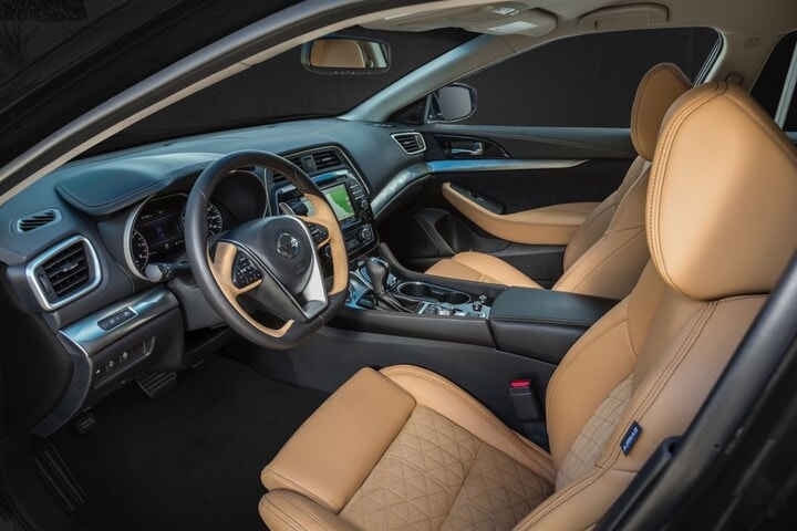 Nissan Maxima
