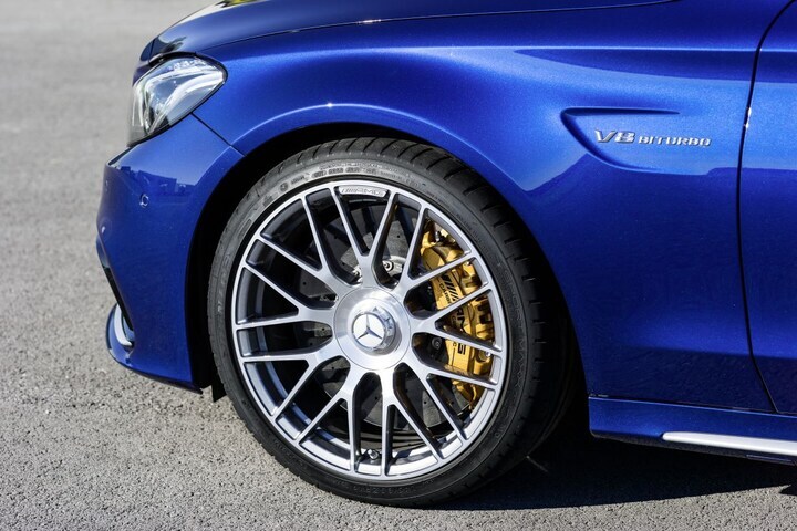 Mercedes-AMG C 63
