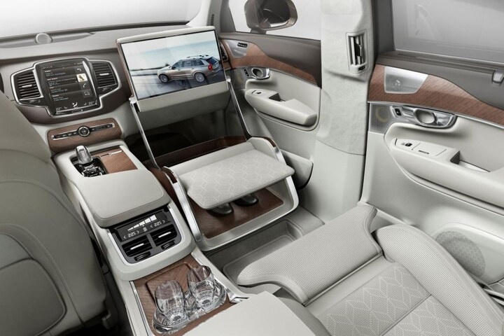 Volvo XC90 Lounge Console