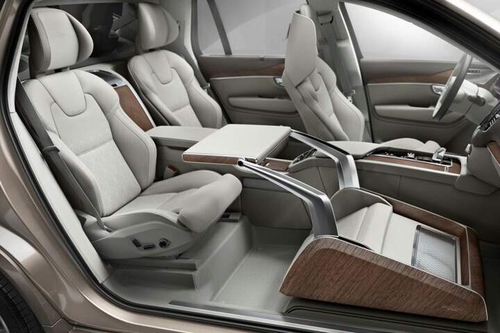 Volvo XC90 Lounge Console