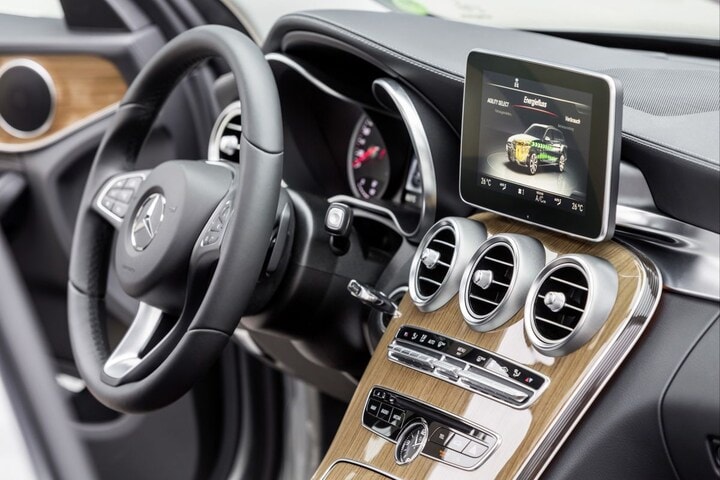 Mercedes-Benz C 350 e