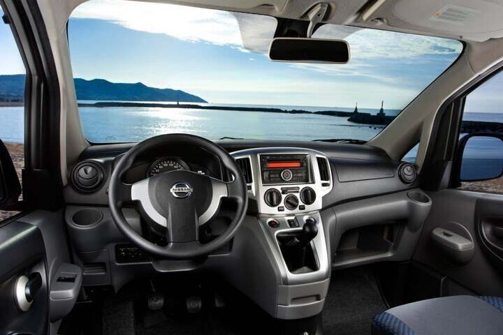 Nissan Evalia