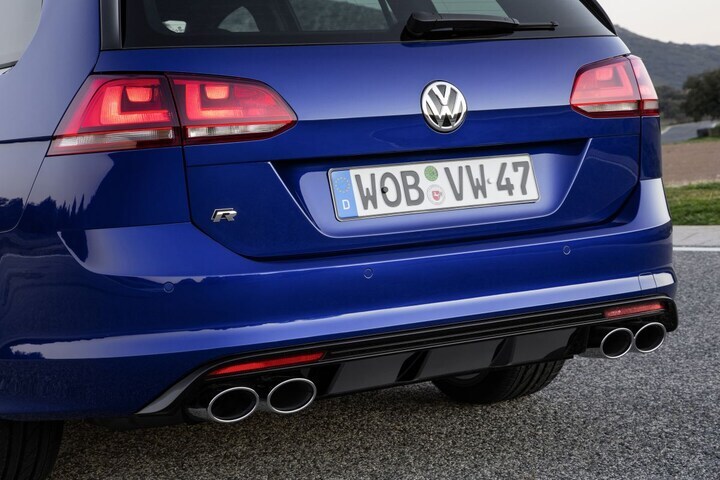 Volkswagen Golf Variant R