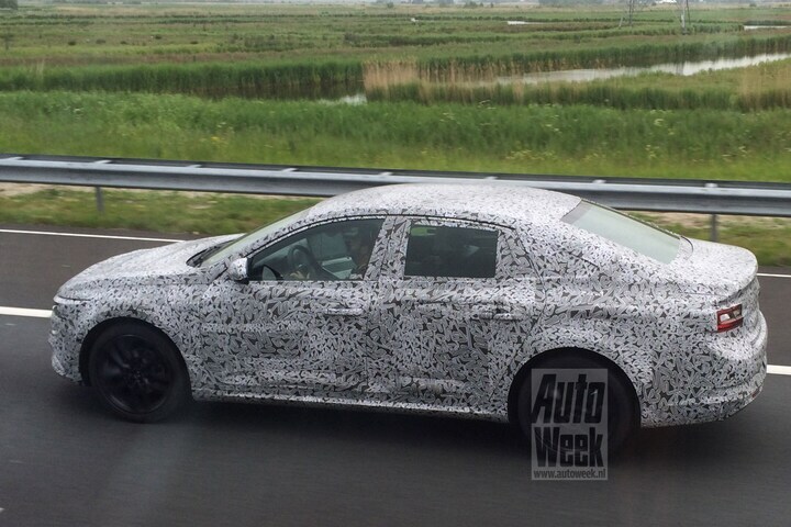 Renault Laguna (foto: Kees van der Giessen)