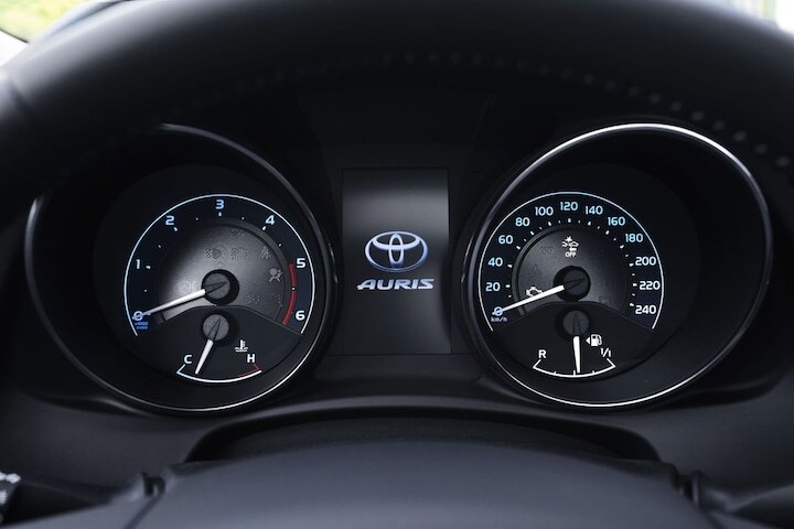 Toyota Auris Tourer Sports