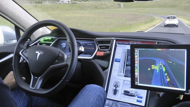 Tesla Autonoom