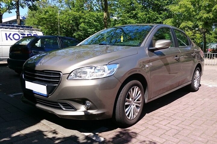 Peugeot 301