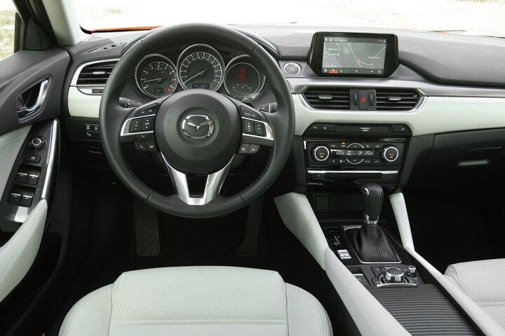 Mazda 6