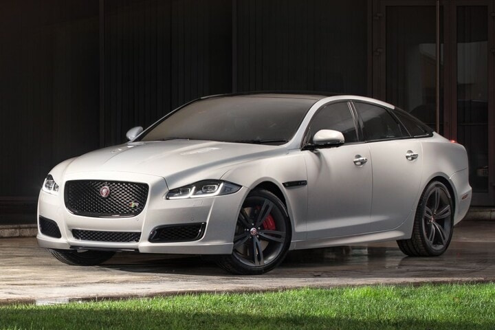 Jaguar XJR