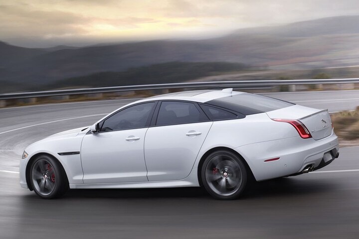 Jaguar XJR