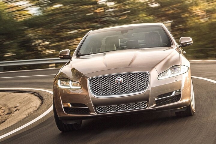 Jaguar XJ L Portfolio