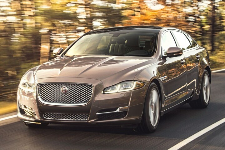 Jaguar XJ L Portfolio