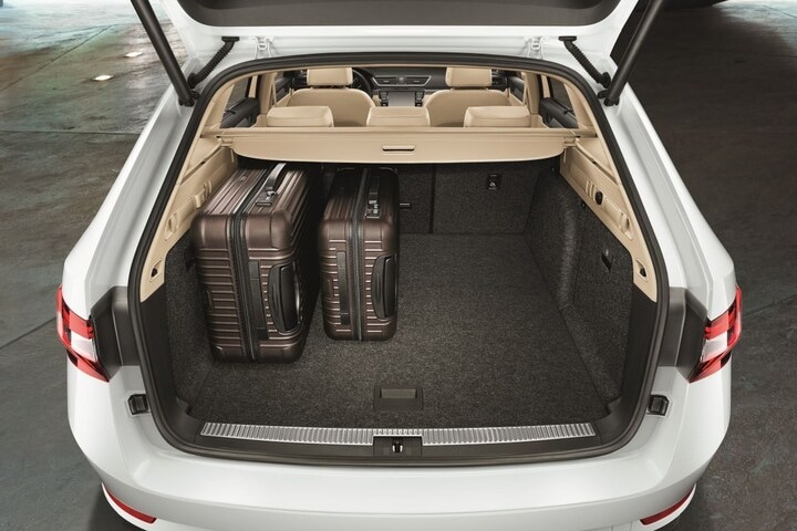 Skoda Superb Combi