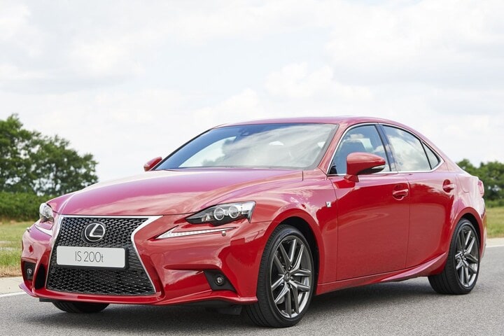 Lexus IS 200t