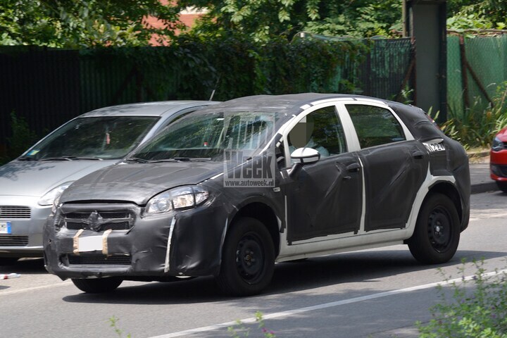 Fiat Bravo spy shot (foto SB-Medien)