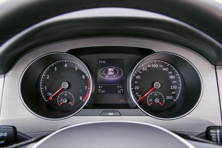 Volkswagen Golf 1.0 TSI BlueMotion