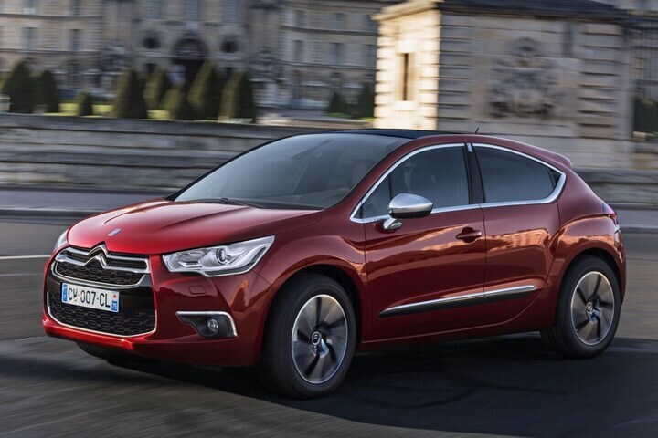 DS 4