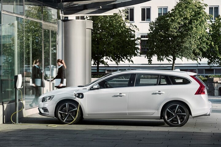 Volvo V60 Twin Engine