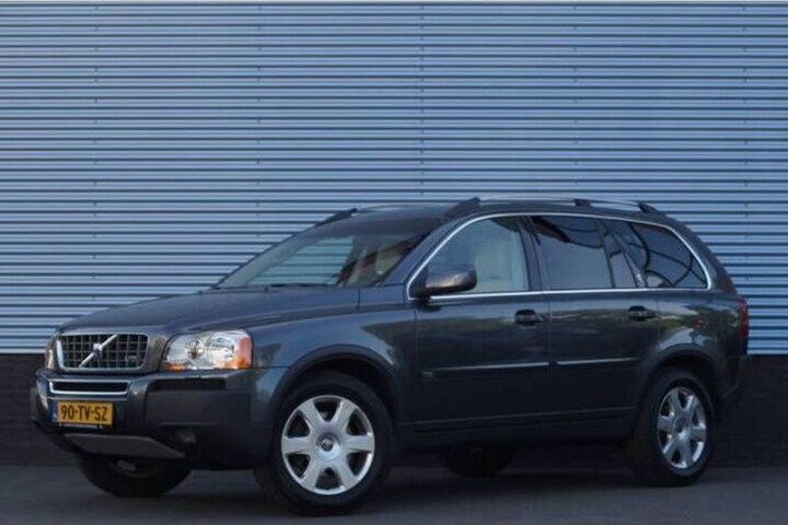 Volvo XC90 4.4 V8