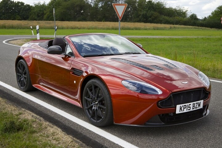 Aston Martin V12 Vantage S Roadster