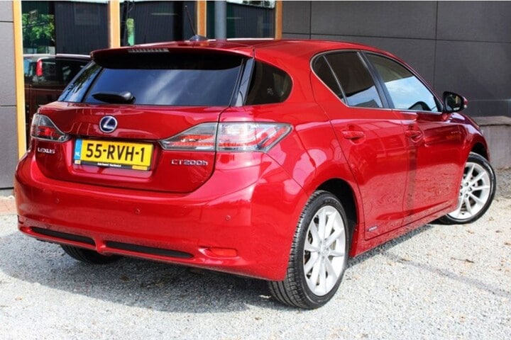 Lexus CT 200h Redactie Raadt Aan