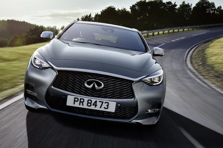 Infiniti Q30