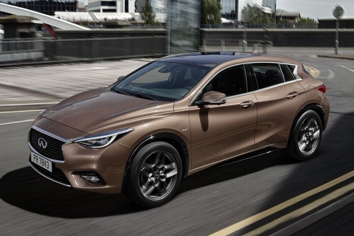 Infiniti Q30