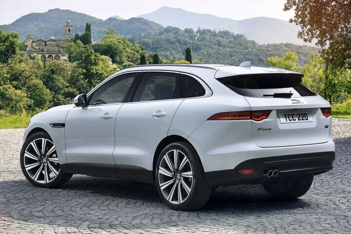 Jaguar F-Pace