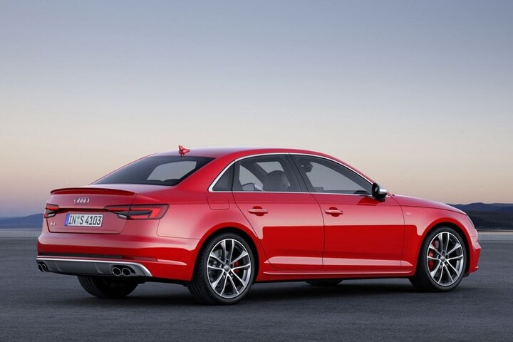 Audi S4