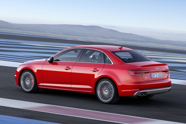 Audi S4