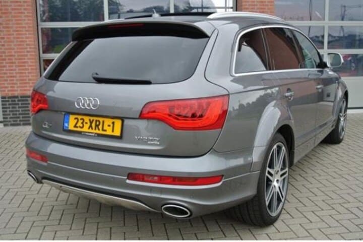 Audi Q7 V12 TDI 