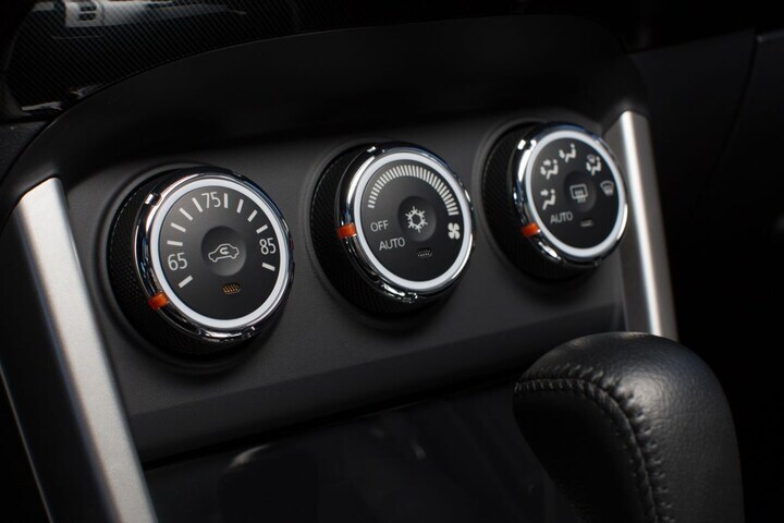 Mitsubishi Lancer 2015