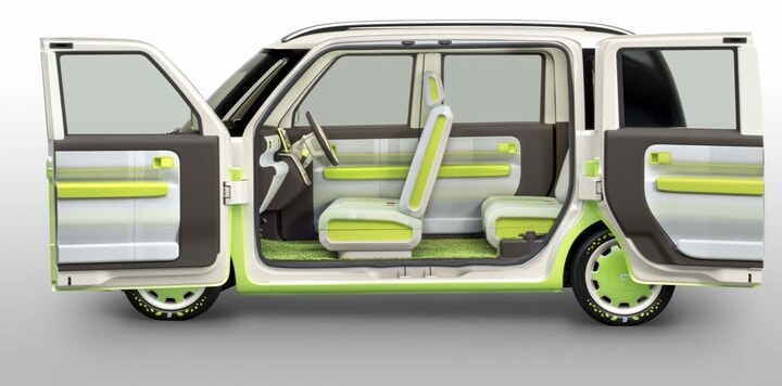 Daihatsu D-Base en Hinata