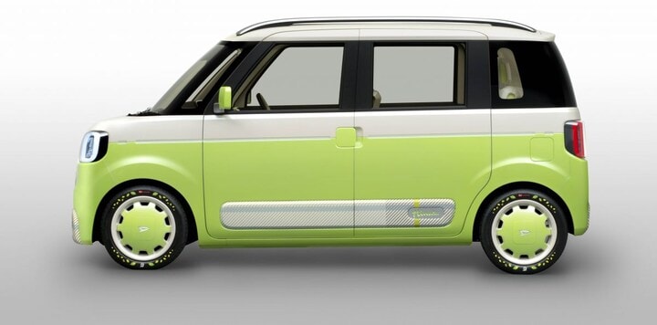 Daihatsu D-Base en Hinata