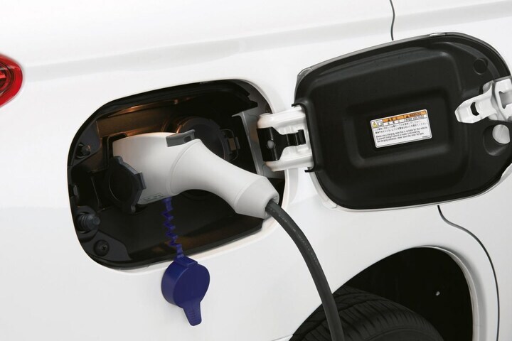 Mitsubishi Outlander PHEV