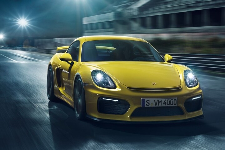 Porsche Cayman GT4