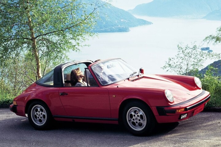 Porsche 911 Carrera