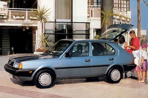 Volvo 340 DL 1.4
