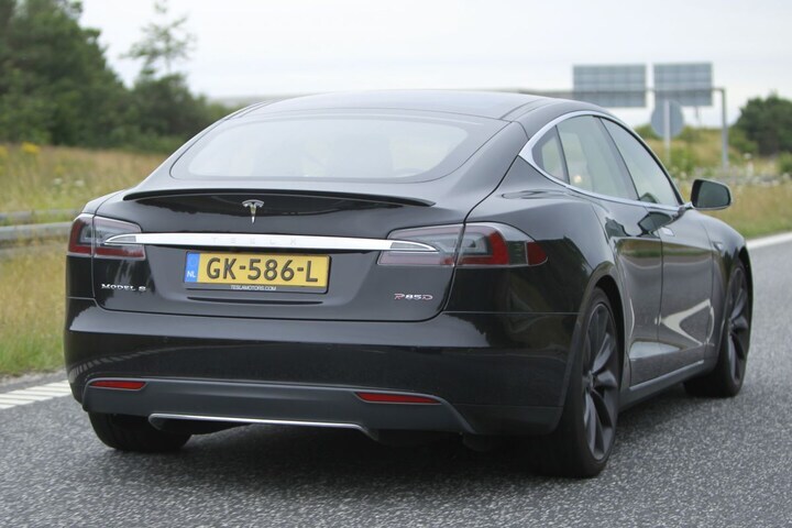 Tesla Model S