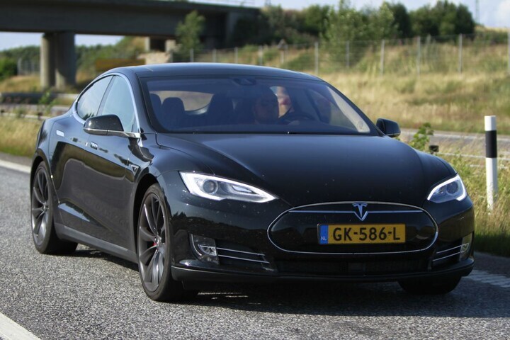 Tesla Model S