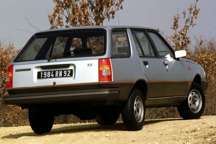 Renault 18