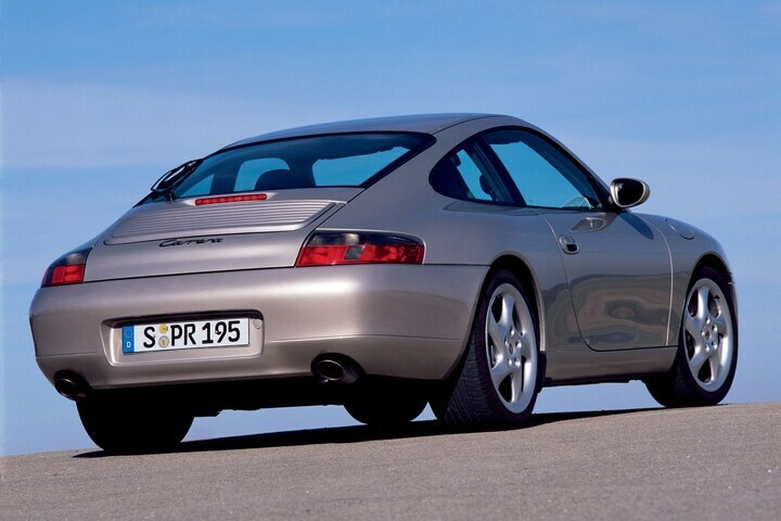 Porsche 911 Carrera Coupé (996)