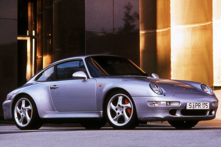 Porsche 911 Carrera (993)