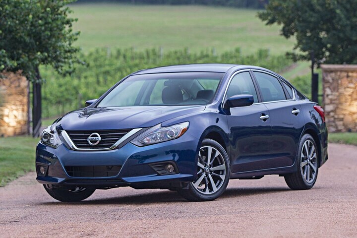 Nissan Altima SR