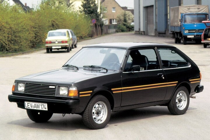 Mazda 323