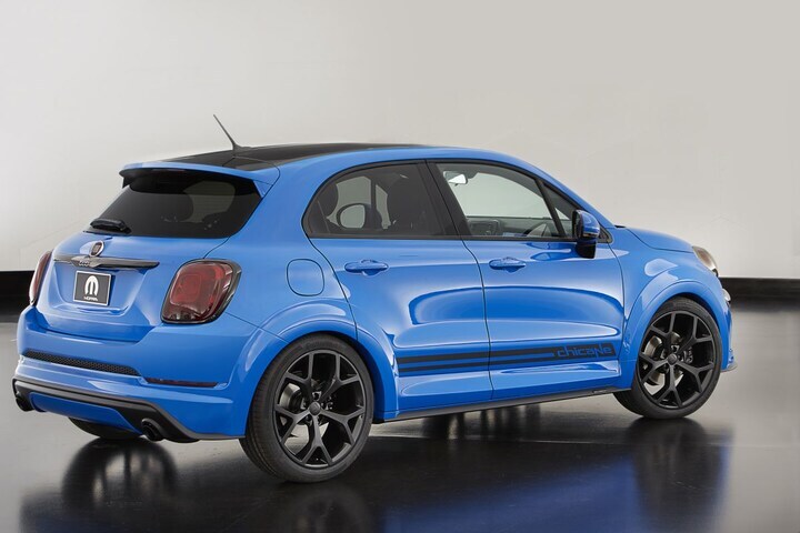 Dodge, Chrysler en Fiat met Mopar-spullen 