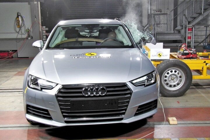 Audi A4 EuroNCAP