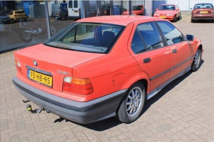 BMW 318i Redactie Raadt Aan